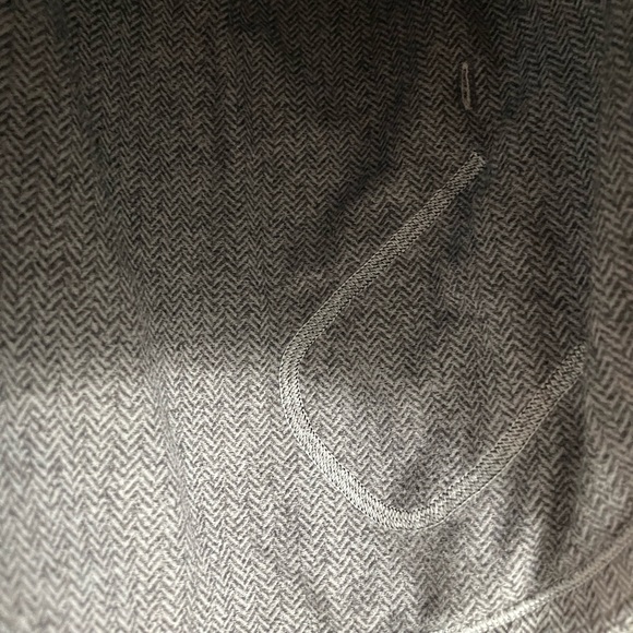 Lululemon gray and black herringbone half zip 4 - Picture 10 of 12